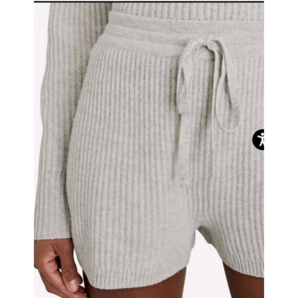 INTERMIX Minnie Knit Wool-Cashmere Shorts Size S - Picture 8 of 9